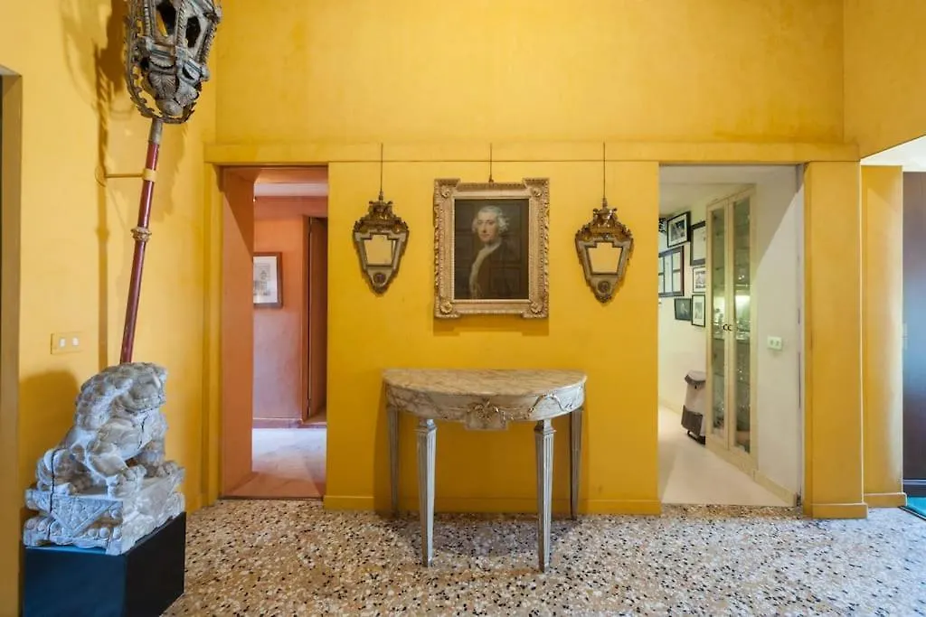 Ca' Del Mondo Novo, The Alcantara Apartment Close To San Marco And Rialto البندقية