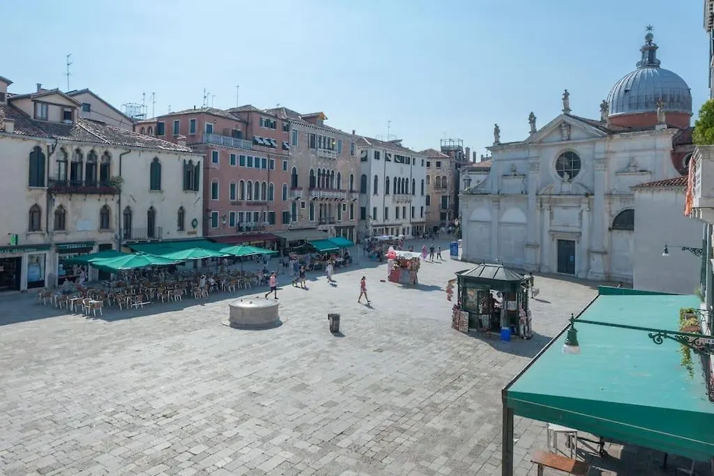 Ca' Del Mondo Novo, The Alcantara Apartment Close To San Marco And Rialto Venice 0*,