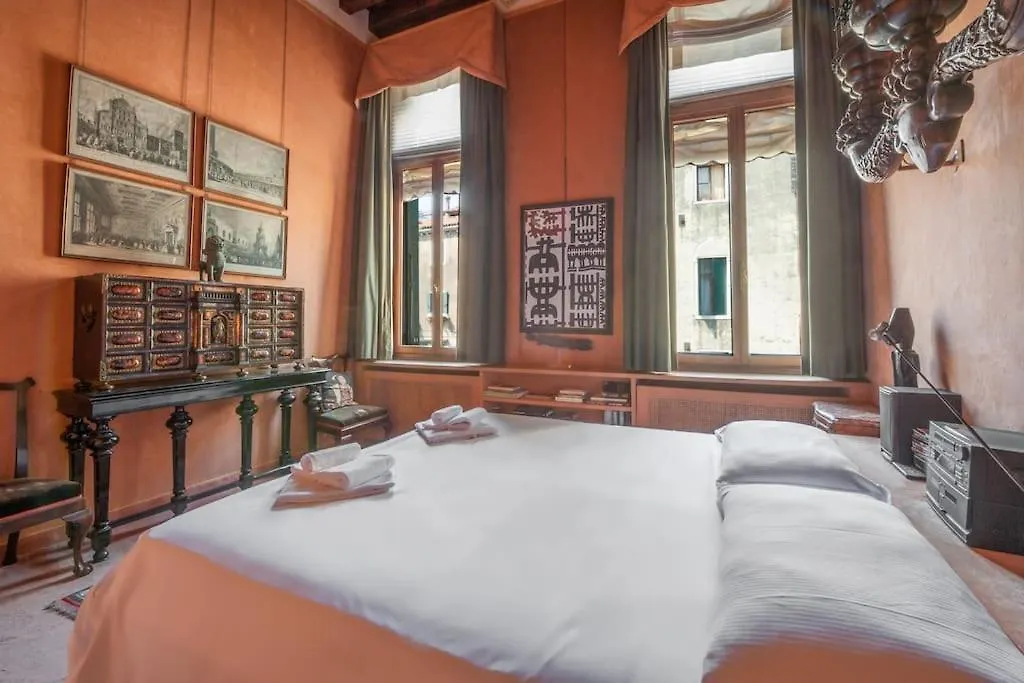Ca' Del Mondo Novo, The Alcantara Apartment Close To San Marco And Rialto Venice